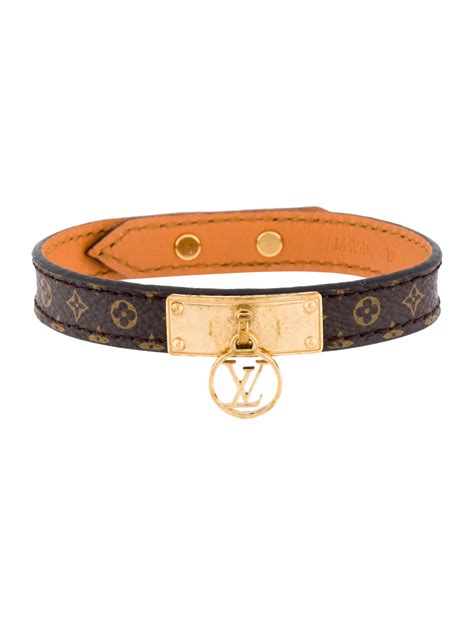 Products by Louis Vuitton: Logomania Bracelet